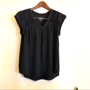 🛍 Woman’s Black Blouse Top